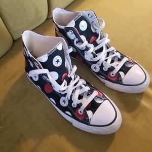 Converse chuck taylors all stars polka dot